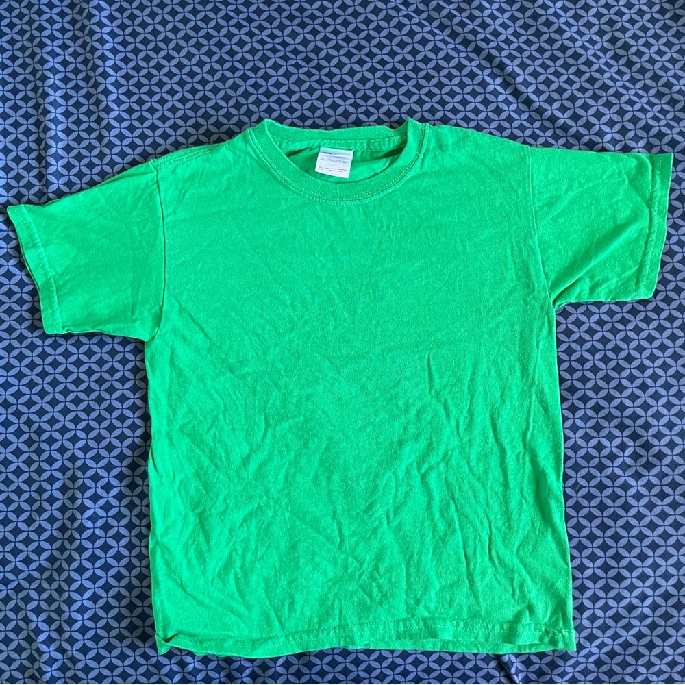 Gildan Cotton Green Boy’s Tee Boy’s XS Soft